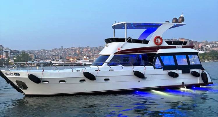 Haliçte kiralık yat